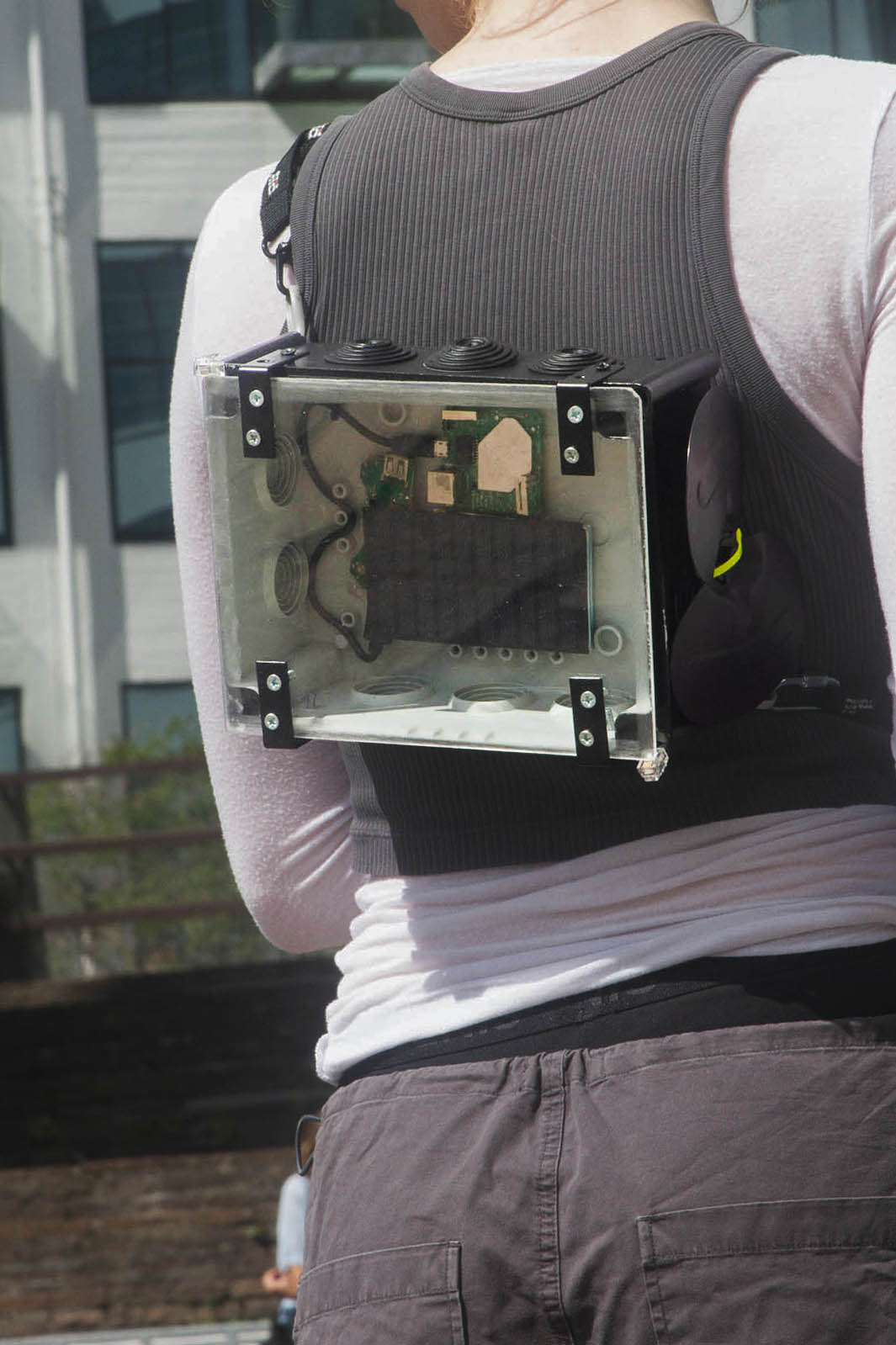Device 7