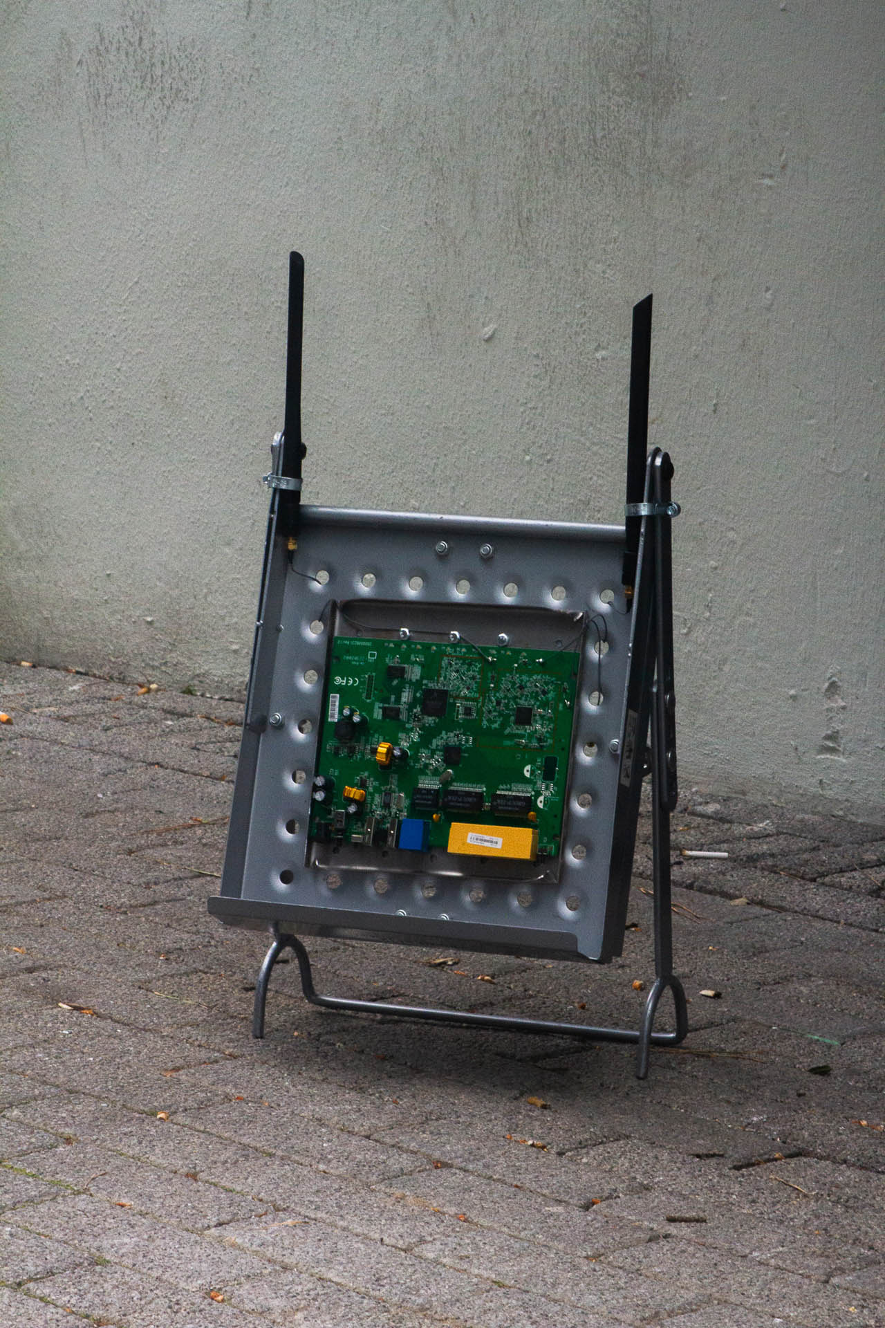 Device 8
