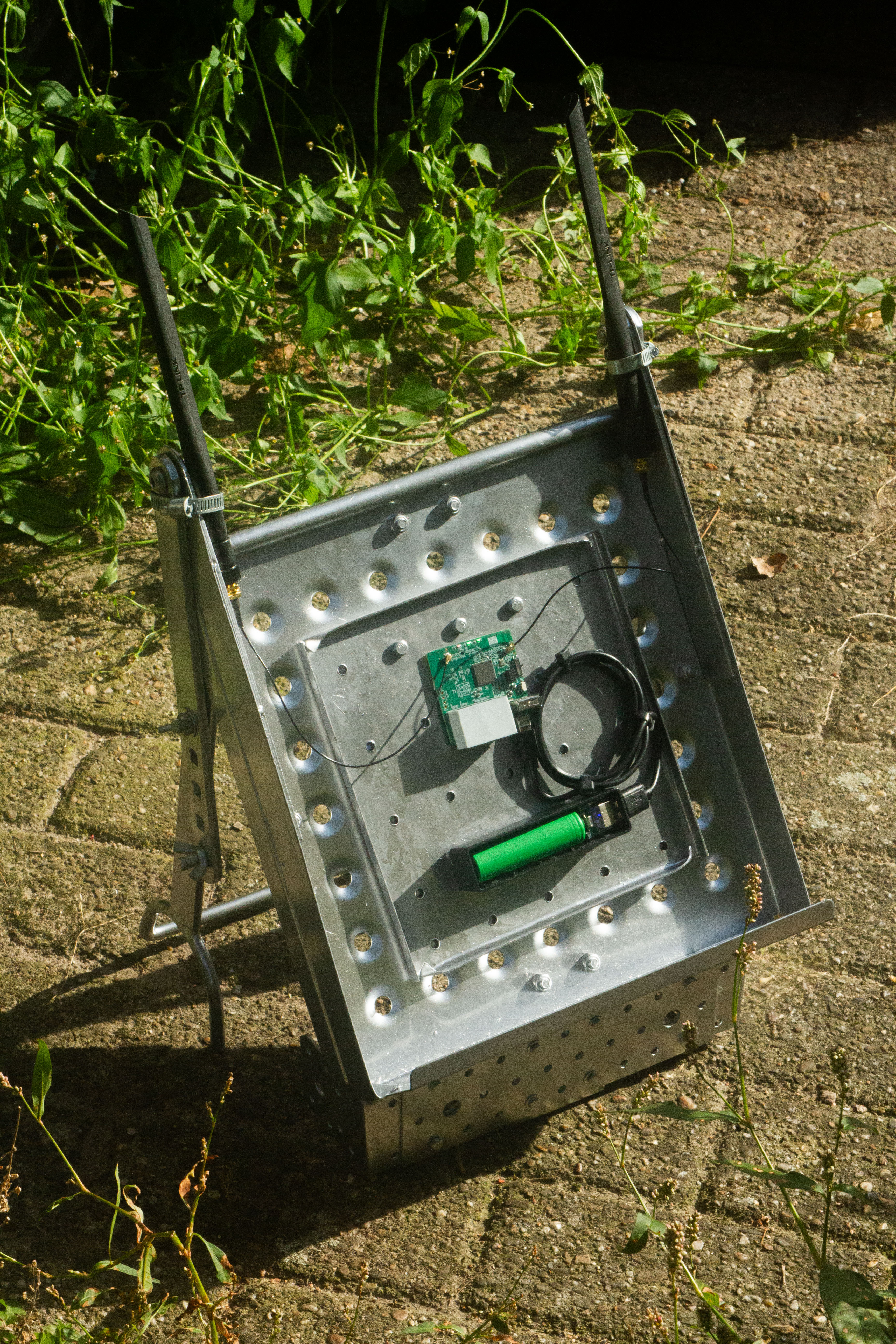 Device 8